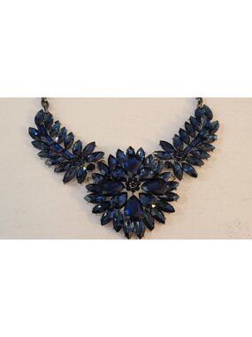 Vintage Large Blue Crystal Floral Bib Statement Necklace Huge 102g FREE SHIPPING